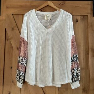 FANTASTIC FAWN Mixed Media Sweater Sequins Animal Print Size Large